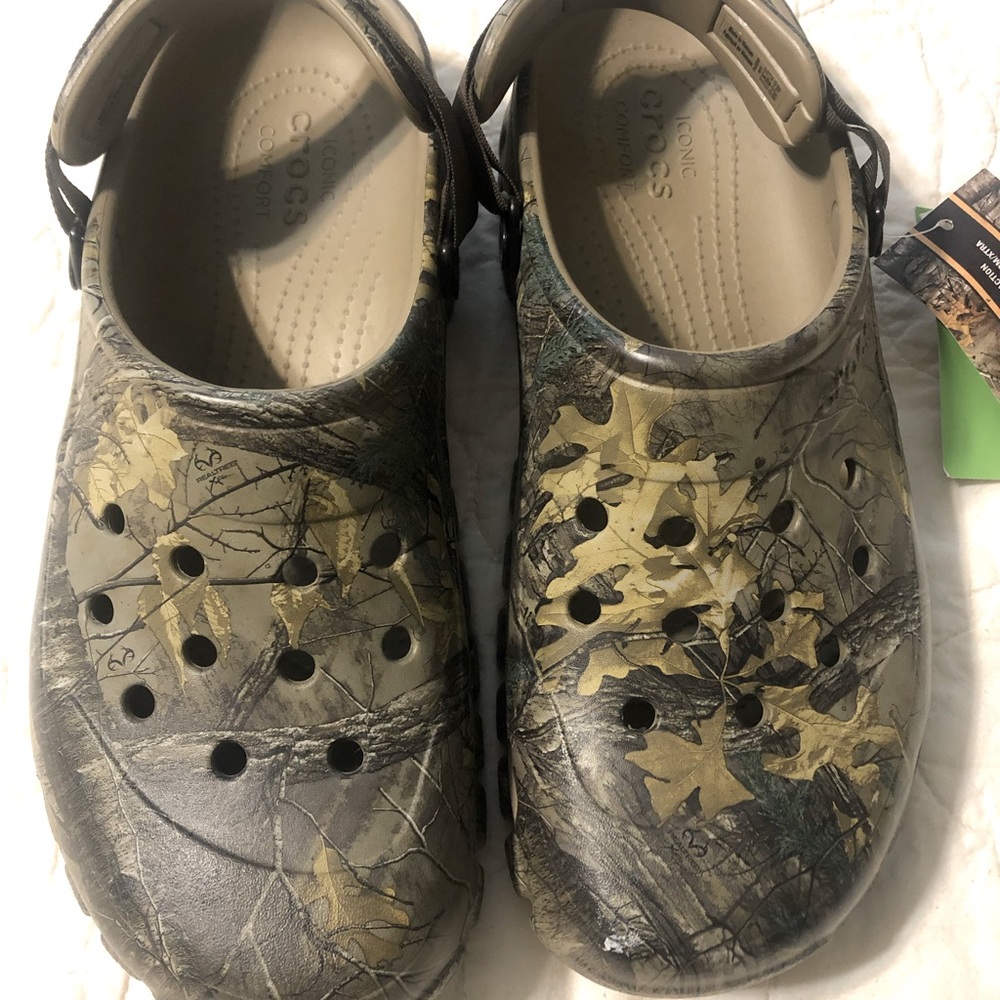 Men’s Crocs Iconic Comfort Camo Shoes/Sandals